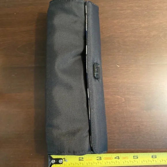 LUG Mini Travel Case - Picture 11 of 11